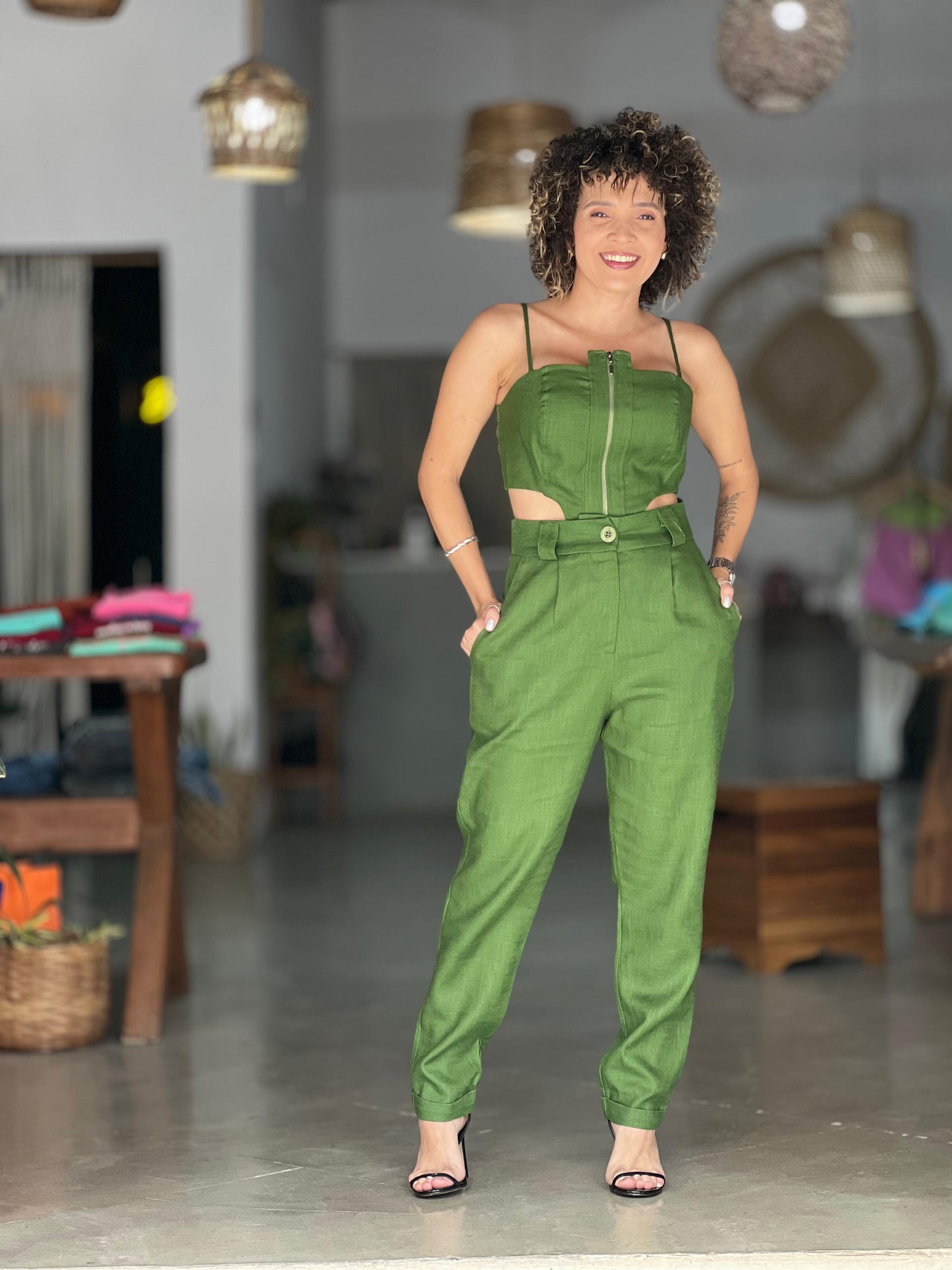 Conjunto linho verde militar - Tam P
