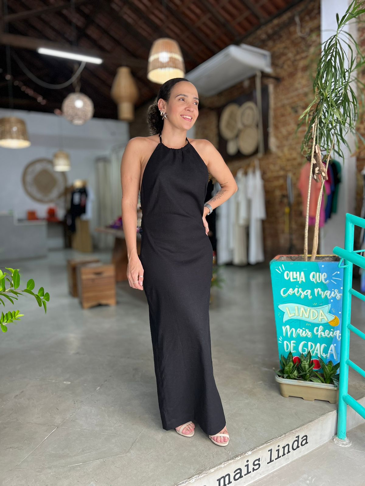 Vestido Decote costas - tam M