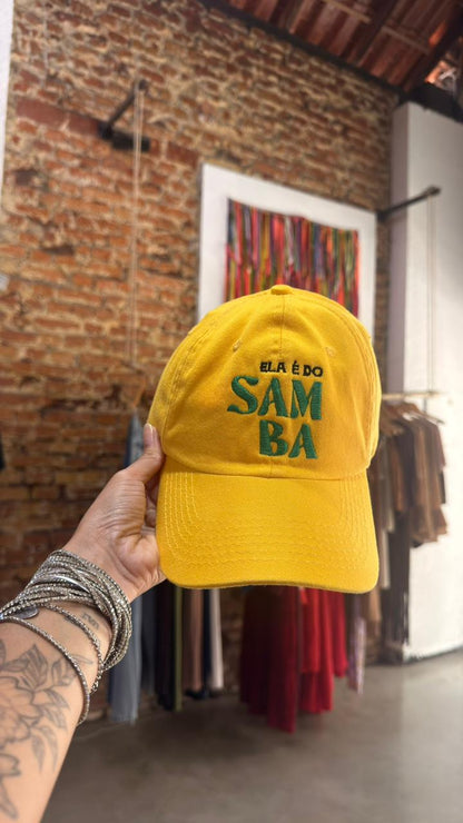 BONÉ ELA É DO SAMBA