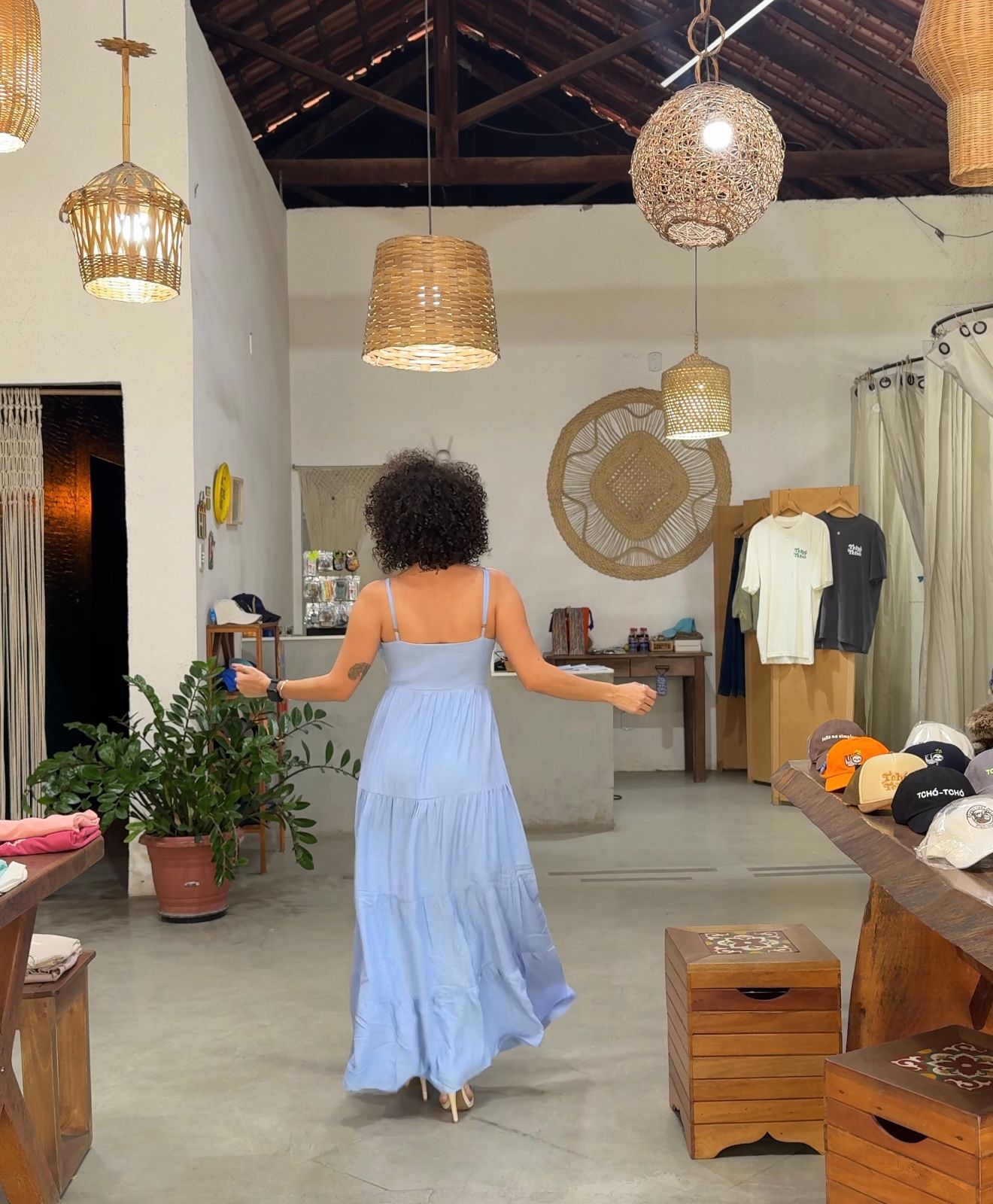 Vestido Longo camadas azul bebê