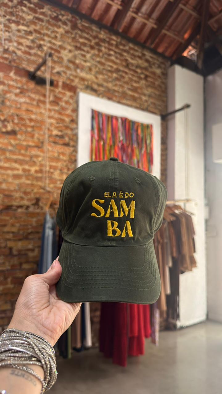 BONÉ ELA É DO SAMBA